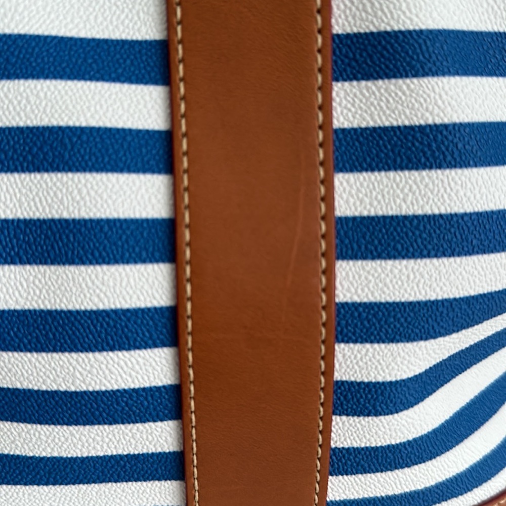 Dooney & Bourke Sullivan Layla Tote - Picture 4 of 13